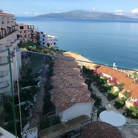 Luxury Diva Bougainville Apartment Sarande