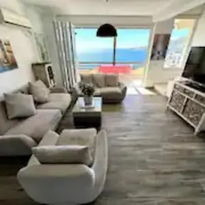 Luxury Diva Bougainville Sarandë